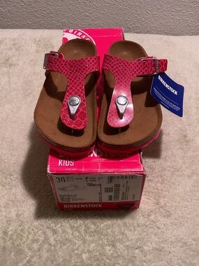 Birkenstock Kids Gizeh “Magic Snake Pink” Size 12C/K New w/ damaged Box #149